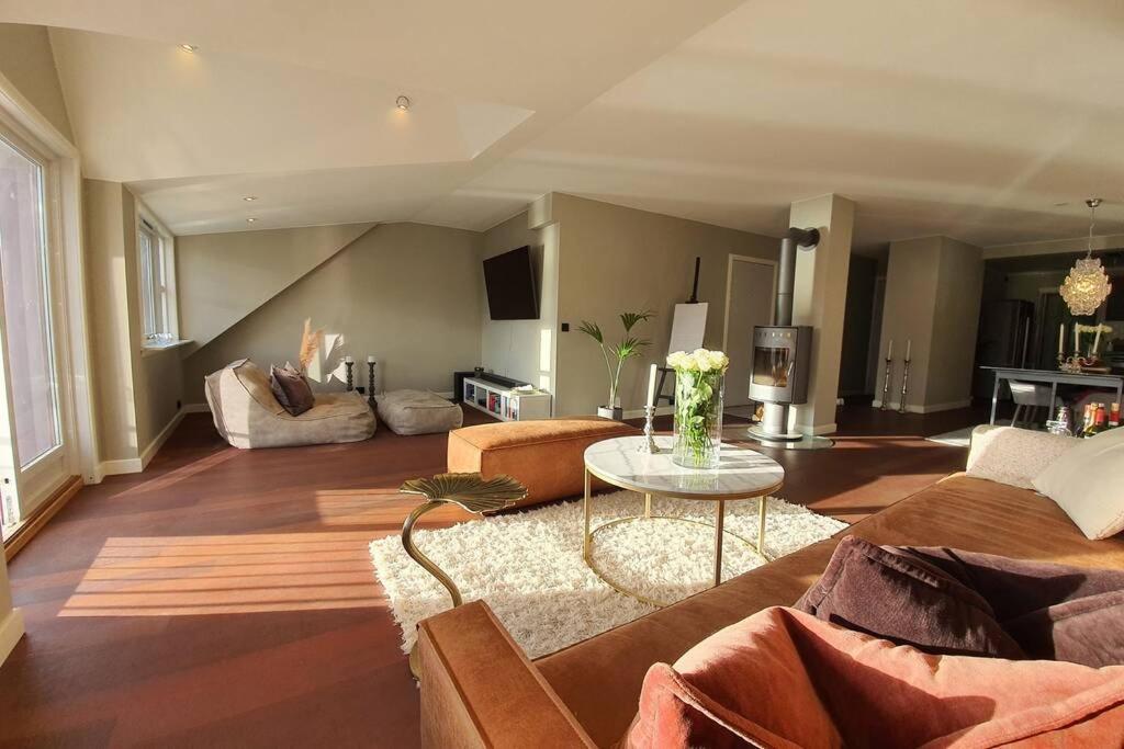 Alesund Skysuite ภายนอก รูปภาพ