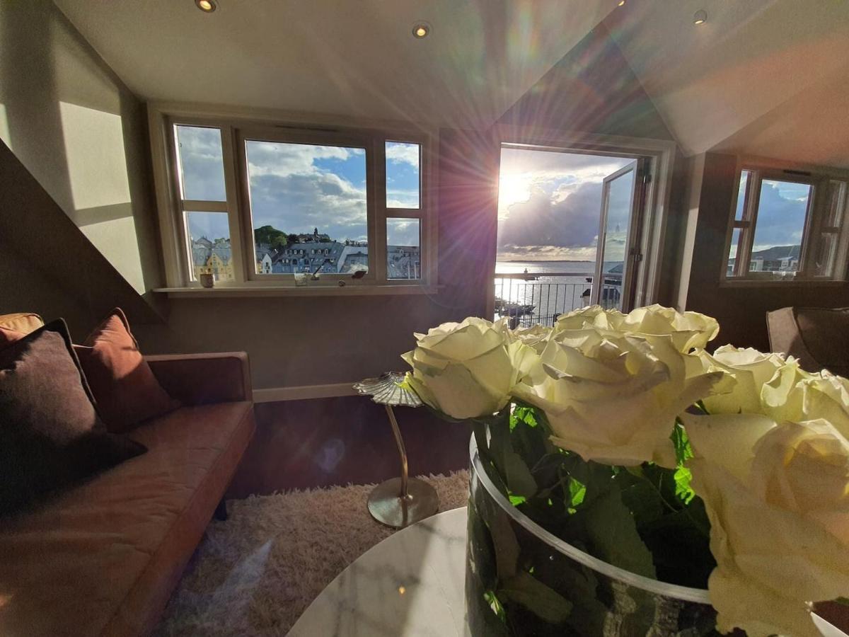 Alesund Skysuite ภายนอก รูปภาพ